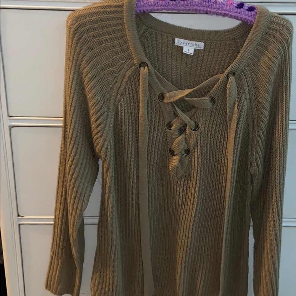 Knit sweater